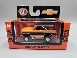 Blazer Chevy K5 1974 M2 Machines naranja y negro - Imagen 1 de 1