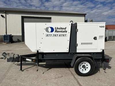 _100 kW Standby Generac Grupo electrógeno portátil de grado de alquiler, año 2014, superficie sin usar... Foto 1 de 4
