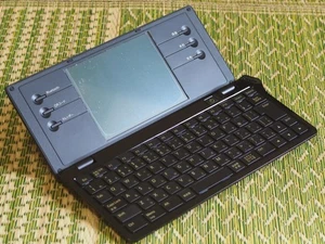 KING JIM Pomera DM100 Digital Memo Tool Notepad Bluetooth Tested - Picture 1 of 11