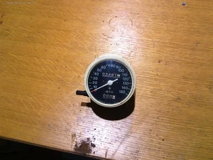 SUZUKI GT250 GT380 GT550 500 SPEEDOMETER SPEEDO CLOCK ODOMETER - Picture 1 of 7