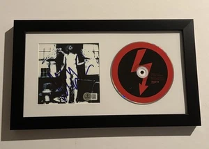 MARILYN MANSON SIGNIERT ANTICHRIST SUPERSTAR CD GERAHMT METAL ROCK SÄNGER BAS COA - Bild 1 von 2