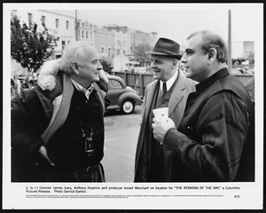 Anthony Hopkins Director James Ivory Original 1990s Photo Remains of the Day - Picture 1 of 1