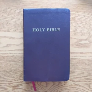 Holy Bible KJV Reference Edition Bonded Leather Burgundy 2006 - Picture 1 of 15