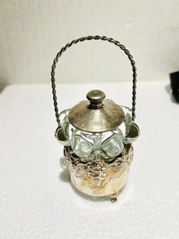 STERLING SILVER GRAPE MOTIF JAR WITH LID & GLASS INSERT BY:MASORETT GORGEOUS Cover