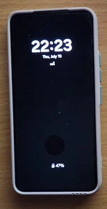 Samsung Galaxy S22 SM-S901U1 - 128GB - Phantom Black (Unlocked) broken screen - Picture 1 of 1
