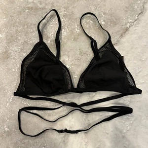 Victoria’s Secret Black Size Small Triangle Criss Cross Strap Wrap Bralette Bra - Picture 1 of 4