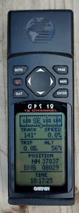 Garmin GPS 12 Channel Personal Navigator in Working Order with Manual - Picture 1 of 4
