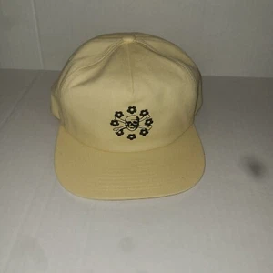 Huf Flowers And Crossbones Adjustable Snapback Hat - Picture 1 of 5