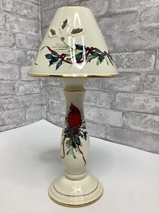 Candelabro Lenox con sombra saludos de invierno firmado Catherine McClung 13,75" - Imagen 1 de 9