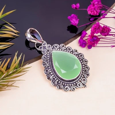 Colgante hecho a mano genial de plata esterlina 925 maciza con piedras preciosas de cacedonia verde V11304 Foto 1 de 4