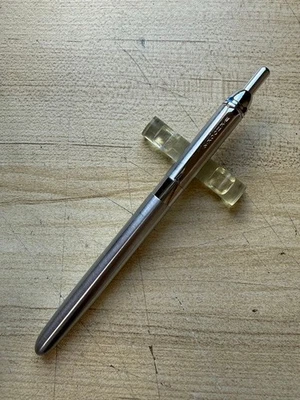 Cuerpo de bolígrafo W KONCK 4 colores multifunción plateado metal #fc3aee Foto 1 de 4