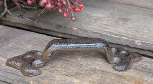 ❤️ Hübscher Schubladengriff Türgriff Möbelgriff Gusseisen  Antiklook braun   ❤️ - Bild 1 von 2