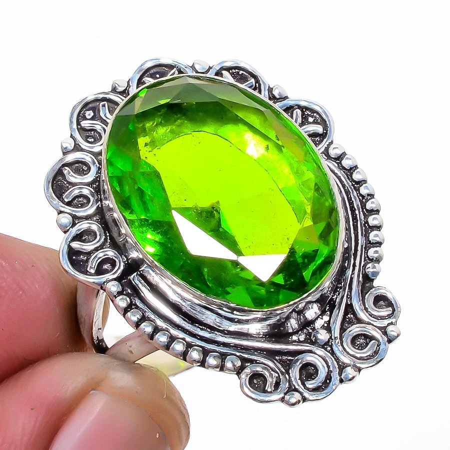 Burmese Peridot Gemstone Silver Plated Jewelry Ring s.9 F2669 - Image 1 of 4