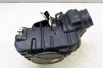 Honda VT500 1984 Shadow 500 H1404. carcasa filtro caja aire Foto 1 de 4