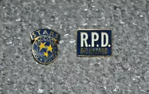 2 x BioHazard Pins - Official Capcom 2000 Tokyo Marui Exclusive Resident Evil 2 - Picture 1 of 2