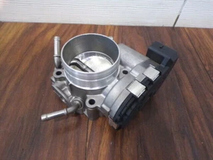 Farfallato VW T5 Bus Transporter 2,0 Benzina 85KW Axa 06A133062AA Originale - Zdjęcie 1 z 4