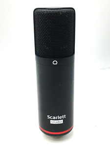 Scarlett Studio CM25 MkIII Condenser Cardioid Microphone  0525910