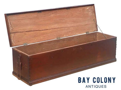 18TH C ANTIQUE WALNUT NAUTICAL CANTED SEA CHEST / RIFLE BOX ~ MUNITIONS CHEST Cover