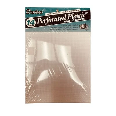 Hojas de lona de plástico perforado Darice para punto de cruz blanco 8 1/4" x 11" Foto 1 de 4