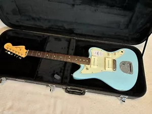 Fender / MIJ Junior Collection Jazzmaster Rosewood Satin Daphne Blue Japan - Picture 1 of 11