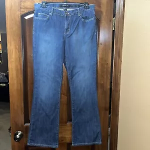 Calvin Klein Jeans Flare Medium Wash Mid Rise Stretch Women's Size 12 NWOT - Picture 1 of 7