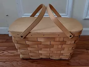 Basketville Putney Vermont Double Handle Picnic Basket (16"L x 10"W x 9"T) (D3) - Picture 1 of 24