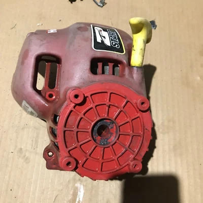 Homelite UT-20704 Gas String Trimmer RECOIL STARTER UNIT AND SHROUD - Image 1 of 4