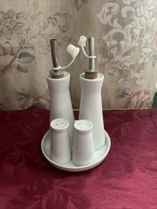 Menage Set Schwarz Weiß - Salz, Pfeffer, Öl, Essig, Dosierer, Steingut Keramik - Bild 1 von 3