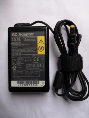 Vintage IBM ThinkPad 365 Laptop AC Power Adapter 12J1443 FRU: 12J1444 16V 2.2A - Image 1 of 2