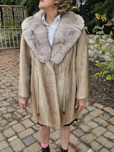 Abrigo Chaqueta de Piel de Visón Vintage Nutria para Damas - Imagen 1 de 24