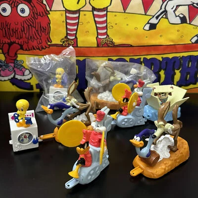 Looney Tunes Daffy Duck Lola Bunny Wile E. Coyote Train Head Collectible Toy - Image 1 of 4