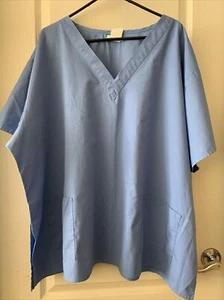 EUC Crest Scrub Top Women’s Blue Size 5X Made In USA - Picture 1 of 7