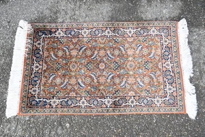 Q19J42- Teppich Läufer Maße: 100x60 cm, Gewicht: 2,6 kg - Bild 1 von 12