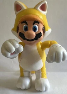 Jakks Pacific Super Mario Yellow Cat Mario from World of Nintendo 4" Figure - Picture 1 of 5