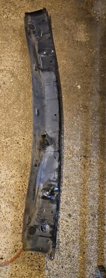 HYUNDAI IX35 Under Front Windscreen Wiper Trim 17313-30000 2010 -2015 RHD — 第 1/4 张图片