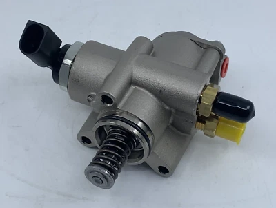 BOMBA DE COMBUSTIBLE ALTA PRESIÓN NUEVA -AUDI A6 QUATTRO C6 4F 06/2006-03/2011 4,2 L BVJ V8 Foto 1 de 4