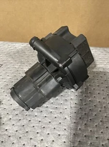 Secondary Air Injection Pump for 2004-2008 Chrysler Crossfire 3.2L V6  - Picture 1 of 7