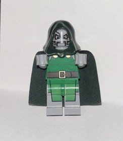 LEGO Marvel - Dr. Doom Minifigure - sh0052 - 76005 - AMAZING CONDITION