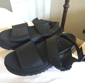 Dr. Martens Voss Quad Platform Sandal Black Hydro Leather Womens Size US 9 - Picture 1 of 7