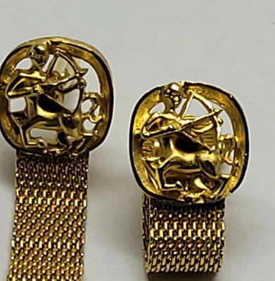 Vintage Sagittarius Zodiac Cuff Links Brushed Gold Tone Mesh Wraparound  - Image 1 of 3