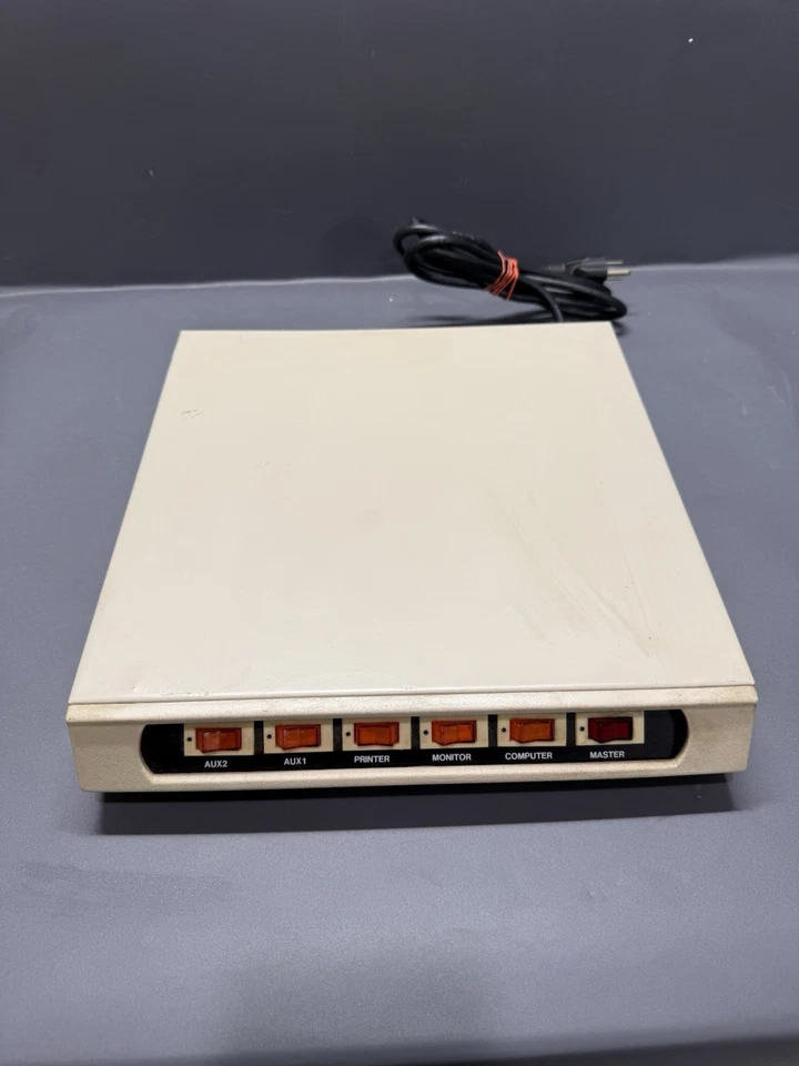 Tripp Lite TL-777 5-Outleft Surge Protector Monitor Stand Switch - Image 1 of 4