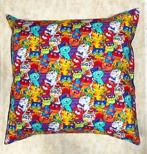 Alley Cat Cushion Cover Decorative Case fits 18" x 18" Garfield Top Cat. - Picture 1 of 2