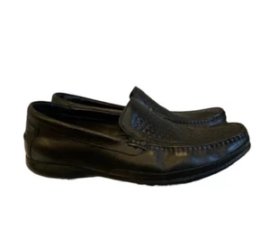 Clarks Men's Black Loafers Leather Finer Weave Shoes size UK 10 Slip On - Picture 1 of 10