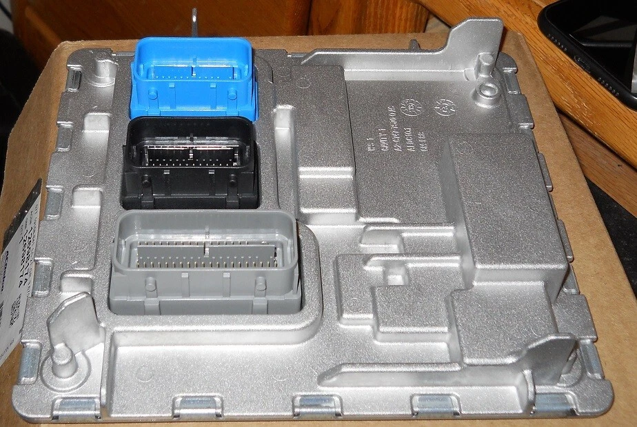 Módulo de control del motor ECM Chevrolet Malibu 2018 1,5 L nuevo de lote Foto 1 de 1