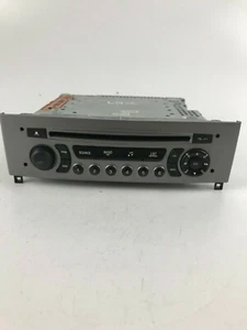 L1832 PEUGEOT CD Radio 96650205XH01 - Picture 1 of 8