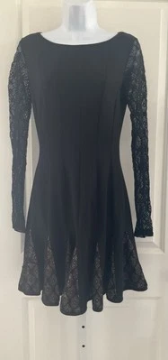 Vestido Catherine Malandrino Negro Ilusión Encaje Crochet Elástico Acampanado Talla 6 Foto 1 de 4