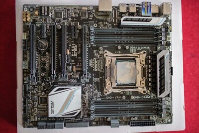 Intel Core i7-5960X - 3GHz Eight Core (BX80648I75960X) Processor ONLY - Image 1 of 2