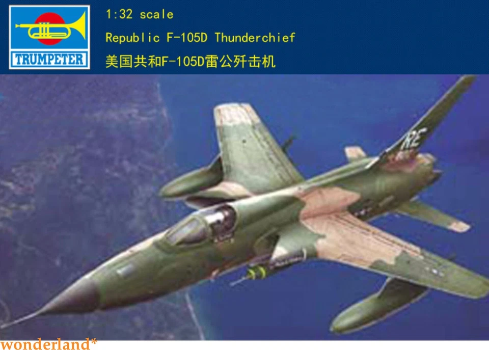 Trumpeter 02201 1/32 U.S. REPUBLIC F-105D THUNDERCHIEF Model Kit