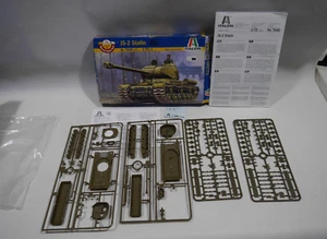 italeri 1:72 No 7040 JS-2 Stalin - Bausatz - Picture 1 of 3
