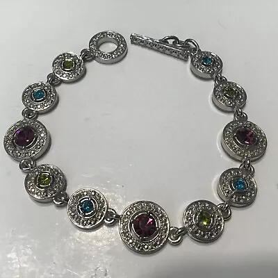 "Brazalete de palanca de eslabones de cristal de diamantes de imitación tono plata 7"" estilo pavé firmado M4M" Foto 1 de 4